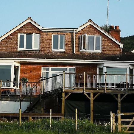 Healing Waters Sanctuary For Exclusive Private Hire And Self Catering Board, Vegetarian, Alcohol & Wifi Free Retreat In Глостънбъри Екстериор снимка